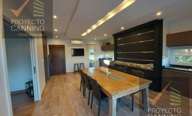 Venta de Casa  en Barrio Don Joaquin Canning