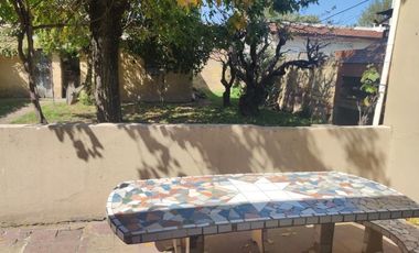 Casa en venta - 2 Dormitorios 1 Baño 1 Cochera - 358Mts2 - San Antonio De Padua