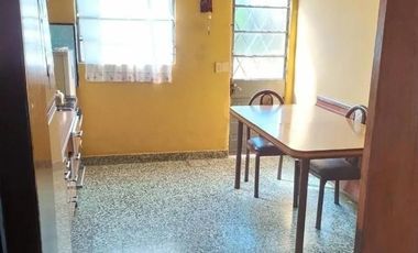 Casa en venta - 2 Dormitorios 1 Baño 1 Cochera - 358Mts2 - San Antonio De Padua