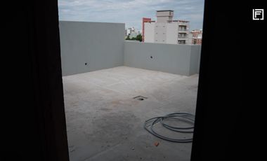 Venta Departamento 3 Ambientes al frente solarium y parrilla en San Martín