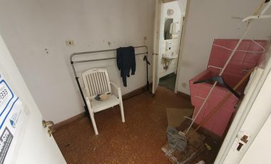 Depósito en  planta alta en lomas de zamora