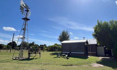 Casa Cabaña en calle 25 esquina 106