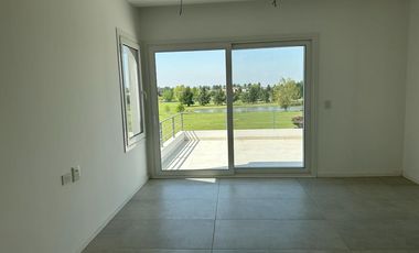 Casa en  alqui en barrio San Isidro Labrador al golf, Villanueva