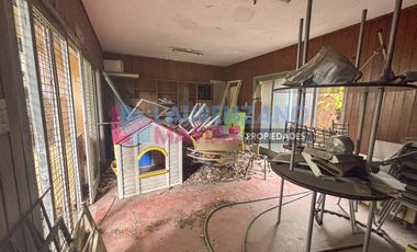 CASA SOBRE LOTE PROPIO 8,66 X 35 - AGRONOMIA