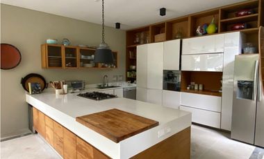 SE ARRIENDA X NOCHE CASA EN MESA DE YEGUAS