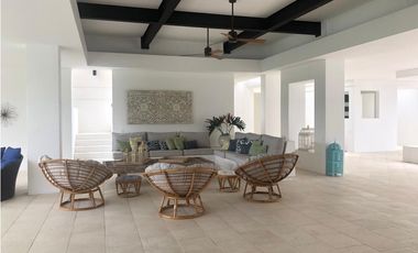 SE ARRIENDA X NOCHE CASA EN MESA DE YEGUAS