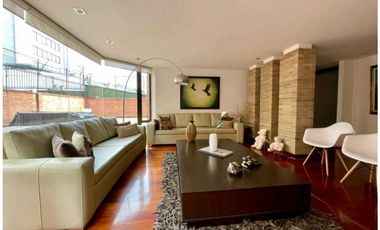 La Carolina Excelente Apartamento Clásico con Terraza Amplia