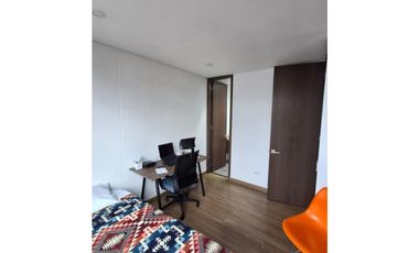 Cota Iluminada Casa Campestre con Chimenea