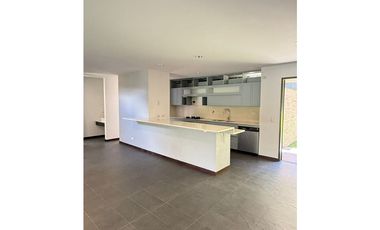 Casa para la Renta en Llano Grande