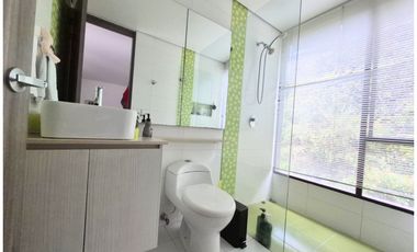 Exclusiva CASA en El Alto de las Palmas, Poblado, Antioquia 2 Niveles