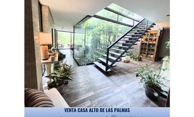 Exclusiva CASA en El Alto de las Palmas, Poblado, Antioquia 2 Niveles