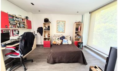 Exclusiva CASA en El Alto de las Palmas, Poblado, Antioquia 2 Niveles