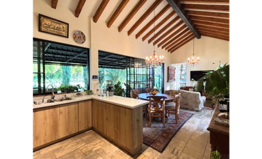 CASA CAMESTRE EN RENTA  EN  LA MILLA DE ORO DE LLANOGRANDE