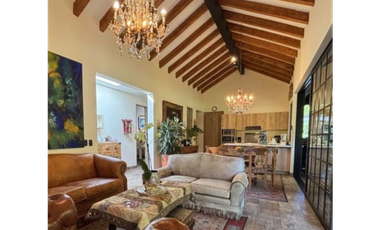 CASA CAMESTRE EN RENTA  EN  LA MILLA DE ORO DE LLANOGRANDE