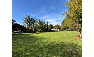 CASA CAMESTRE EN RENTA  EN  LA MILLA DE ORO DE LLANOGRANDE