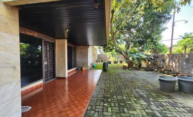 Jual Murah Cepat Rumah di Bukit Sari Semarang Hoek Pinggir jalan Raya