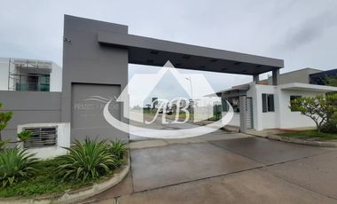 LOTE EN VENTA EN PRADOS DE PICACHO|9344