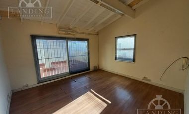 Oficina en Martinez sobre Dardo Rocha