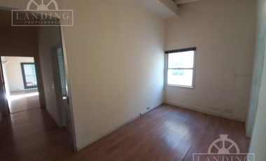 Oficina en Martinez sobre Dardo Rocha