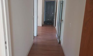 Oficina en Martinez sobre Dardo Rocha