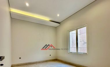 Brand New House Modern Minimalis