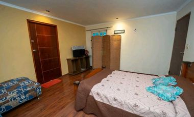 VENTA DE CASA EN SAN CARLITOS CERCADA ATRAS