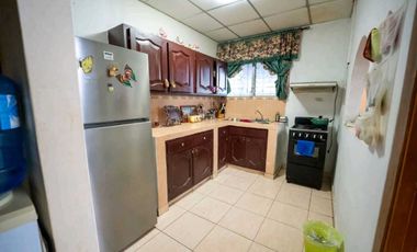 VENTA DE CASA EN SAN CARLITOS CERCADA ATRAS