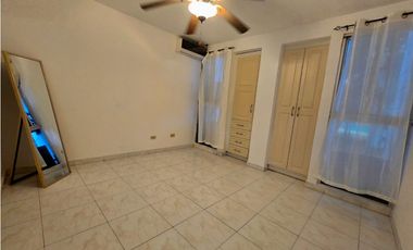 Apartamento en Alquiler- Ancon- P.H Clayton Tower- Semi Amueblado D.D