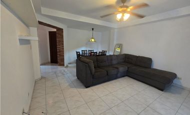 Apartamento en Alquiler- Ancon- P.H Clayton Tower- Semi Amueblado D.D