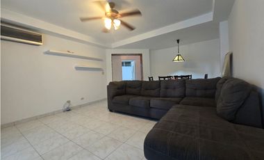 Apartamento en Alquiler- Ancon- P.H Clayton Tower- Semi Amueblado D.D