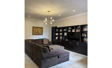 Casa en venta - Clayton Village -+ Ancón - D.D