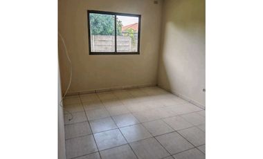 ALQUILER DE CASA EN DAVID AQUALINA CERCA ATRAS