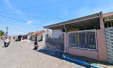 RUMAH DI PERUM JADE SIDOREJO BLOK K NO 5, SIDOREJO, KRIAN SIDOARJO