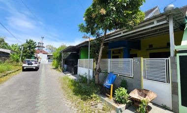 RUMAH DI DESA SIDOKEPUNG, BUDURAN SIDOARJO