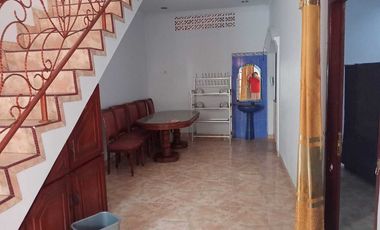 Sewa rumah strategis besar semi furnished, jakarta pusat Johar baru