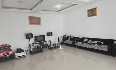 Dijual Cepat Rumah 2 Lantai di BNR, Bangunan Baru, Mewah, dan 5 KT