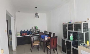 Dijual Cepat Rumah 2 Lantai di BNR, Bangunan Baru, Mewah, dan 5 KT
