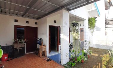 Rumah Murah Dalam Perumahan Lokasi Dekat Polsek Godean Dan UMY