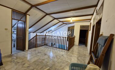 Villa Segar Alam Di Cipanas Cianjur Bagus Terawat Full Furnish