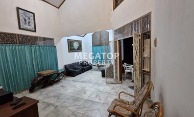 Villa Segar Alam Di Cipanas Cianjur Bagus Terawat Full Furnish