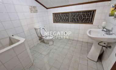 Villa Segar Alam Di Cipanas Cianjur Bagus Terawat Full Furnish