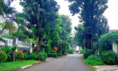 PONDOK INDAH RUMAH HOMIE 470 M2 DG SWIMMING POOL GANDARIA LEBAK BULUS