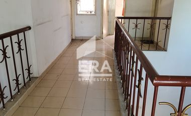 Dijual Cepat Rumah 2 Lantai di Resinda Karawang, SHM