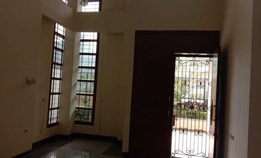 disewakan rumah bagus di sunter