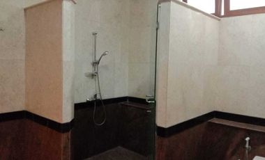 disewakan rumah bagus di sunter