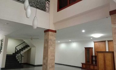 disewakan rumah bagus di sunter