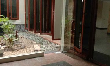 disewakan rumah bagus di sunter