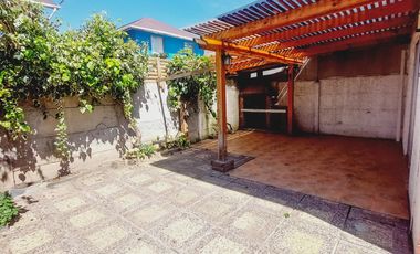 Cómoda Casa de 4 Habitaciones en Maestranza, San Bernardo