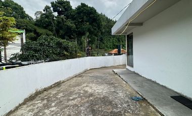 Rumah tinggal finishing murah di mainroad raya lembang bandung barat