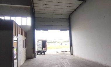 Disewakan Gudang sangat murah di  Central Cakung Jakarta Timur.